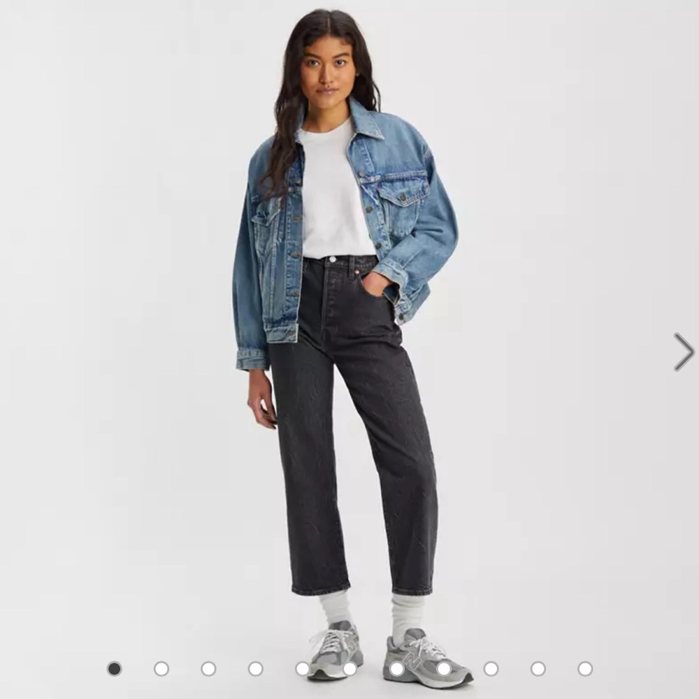 NWT Levi Ribcage Straight Ankle Jeans in Soda Spring wash - 28 x 27inseam